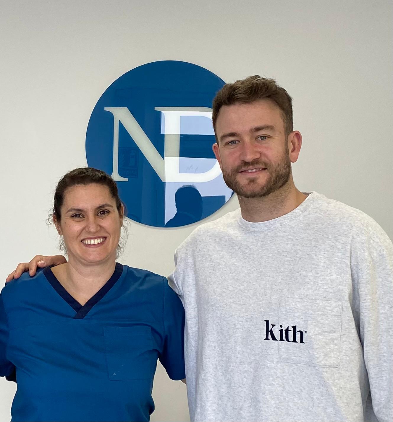 Dra. Tania Álvarez con Gonzalo Pérez de Vargas en Clínica New Dental Toledo